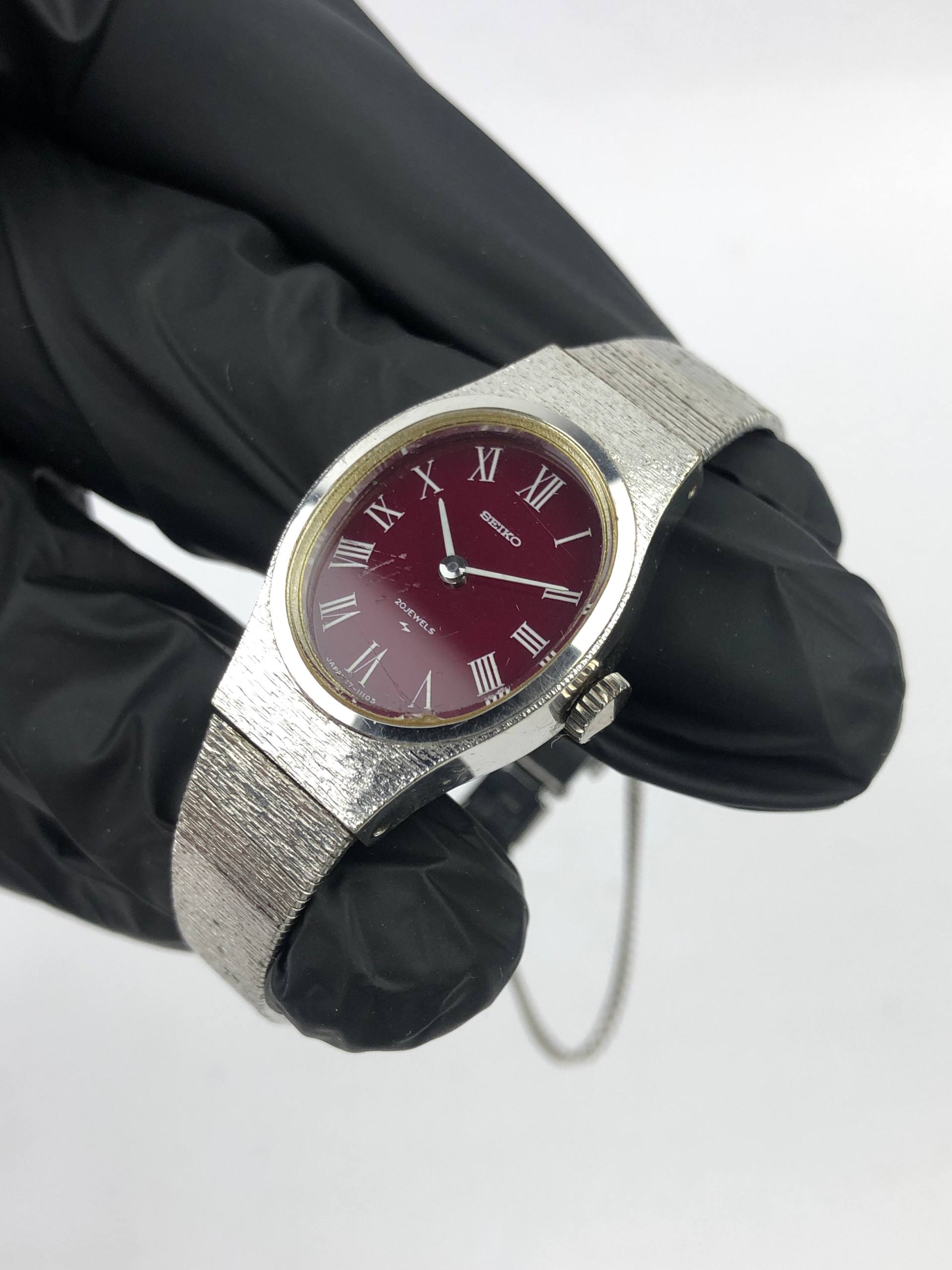 BEAUTIFUL MAROON SEIKO KLASIK ROMAN ALL ORIGINAL - Gambar 3