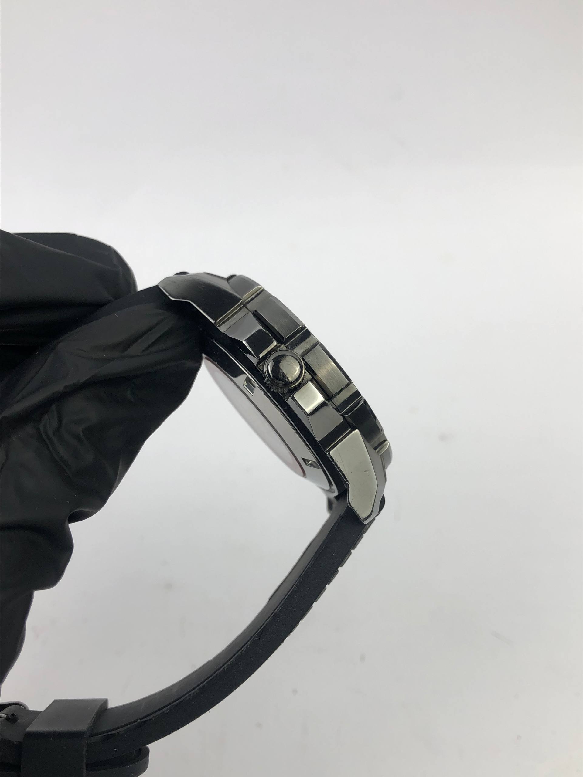 LIMITED EDITION SEIKO 5 SPORTS SRP SERIES - Gambar 5