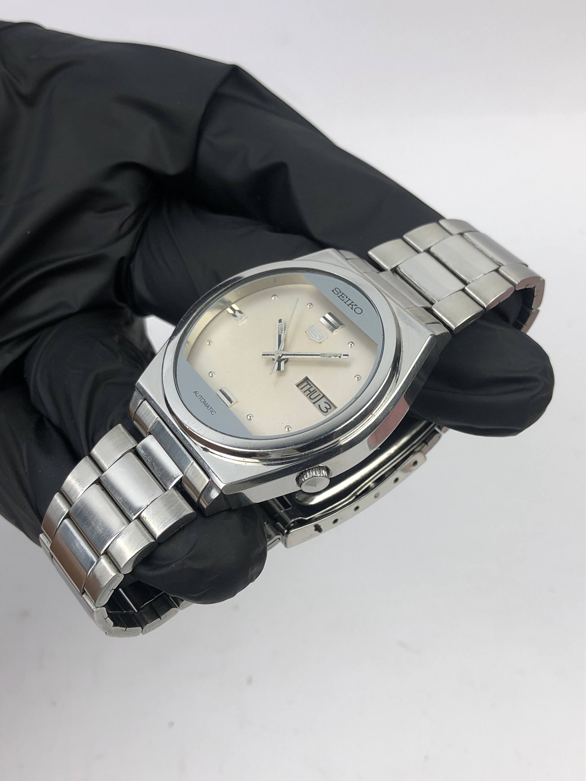 VINTAGE SEIKO 5 STYLISH ALL ORIGINAL - Gambar 3