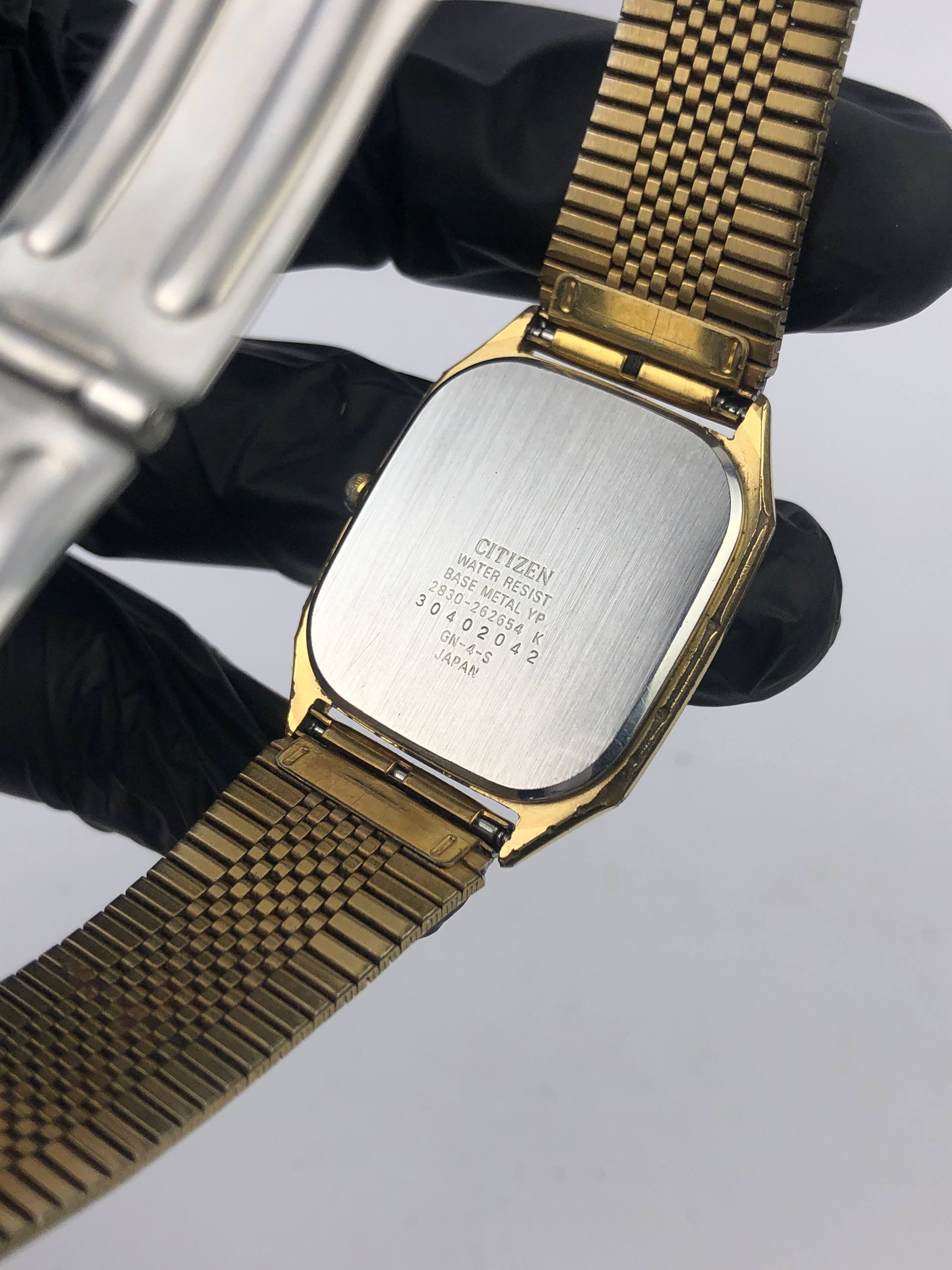 CITIZEN CQ OCTAGON TEXTURE DIAL - Gambar 7