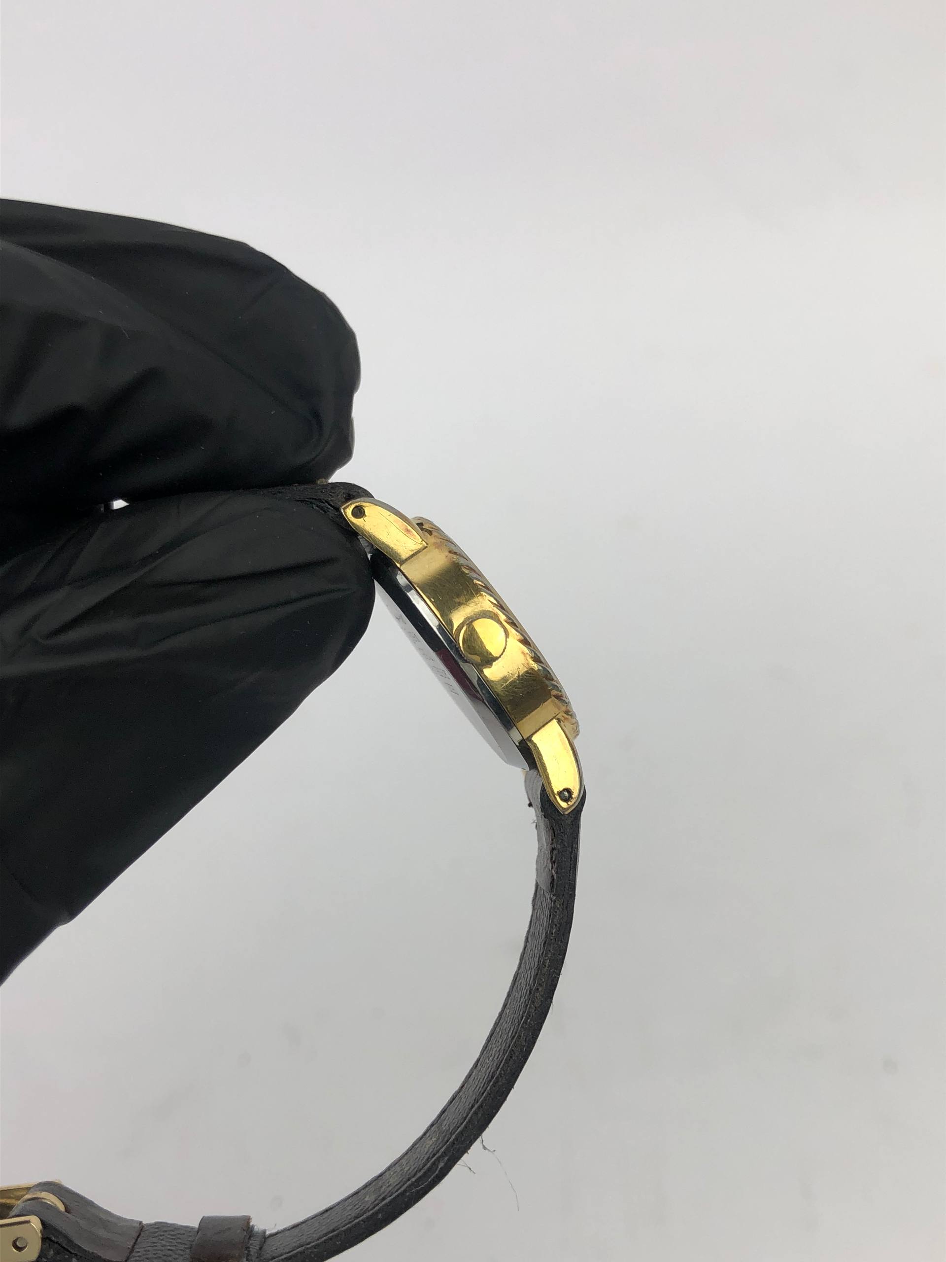 VINTAGE SEIKO QUARTZ LADIES OVAL - Gambar 5