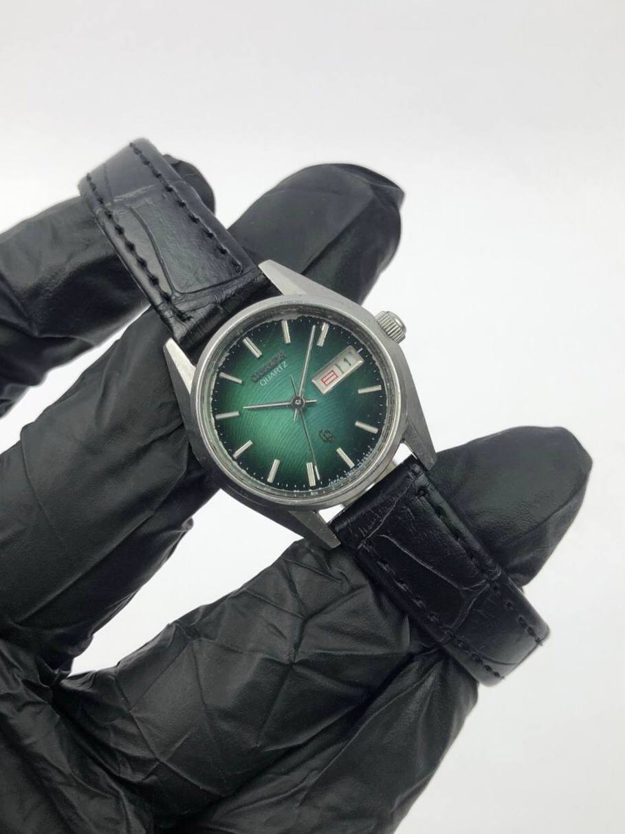 CITIZEN CQ LADIES GREEN SUNBURST DIAL - Gambar 4