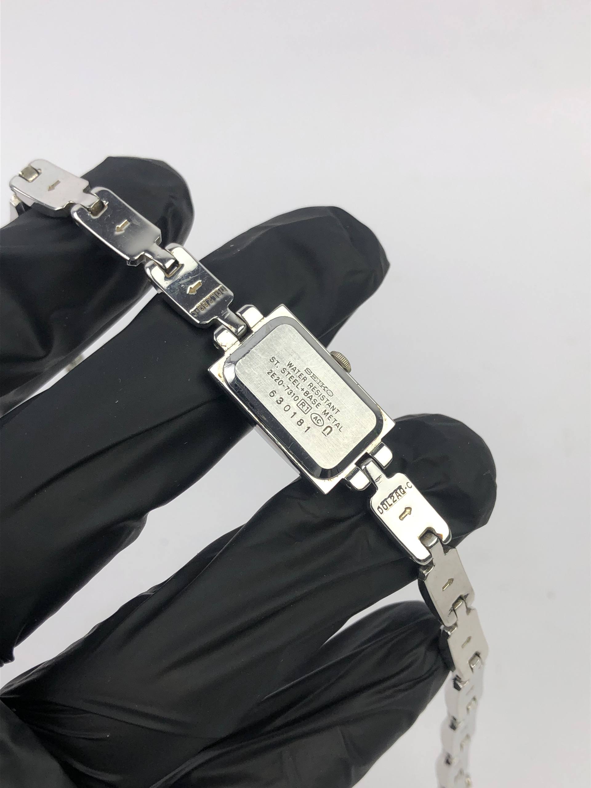 BEAUTIFUL SEIKO TISSE TANK BANGLE QUARTZ - Gambar 8