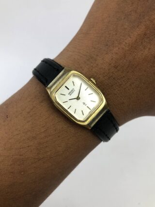 SEIKO QUARTZ TWO HANDS SQUARE