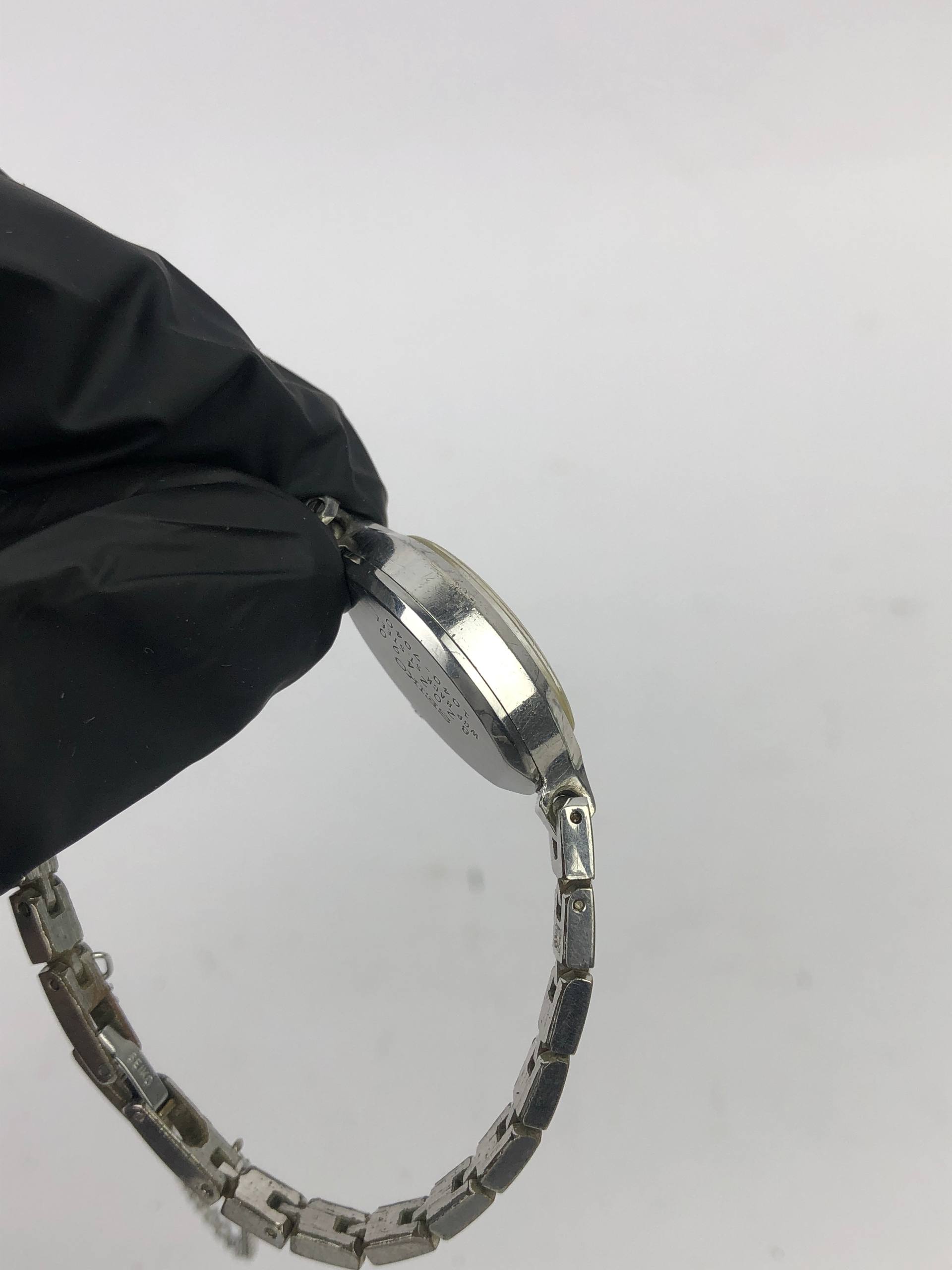 SEIKO SOLAR VINTAGE LADY - Gambar 6