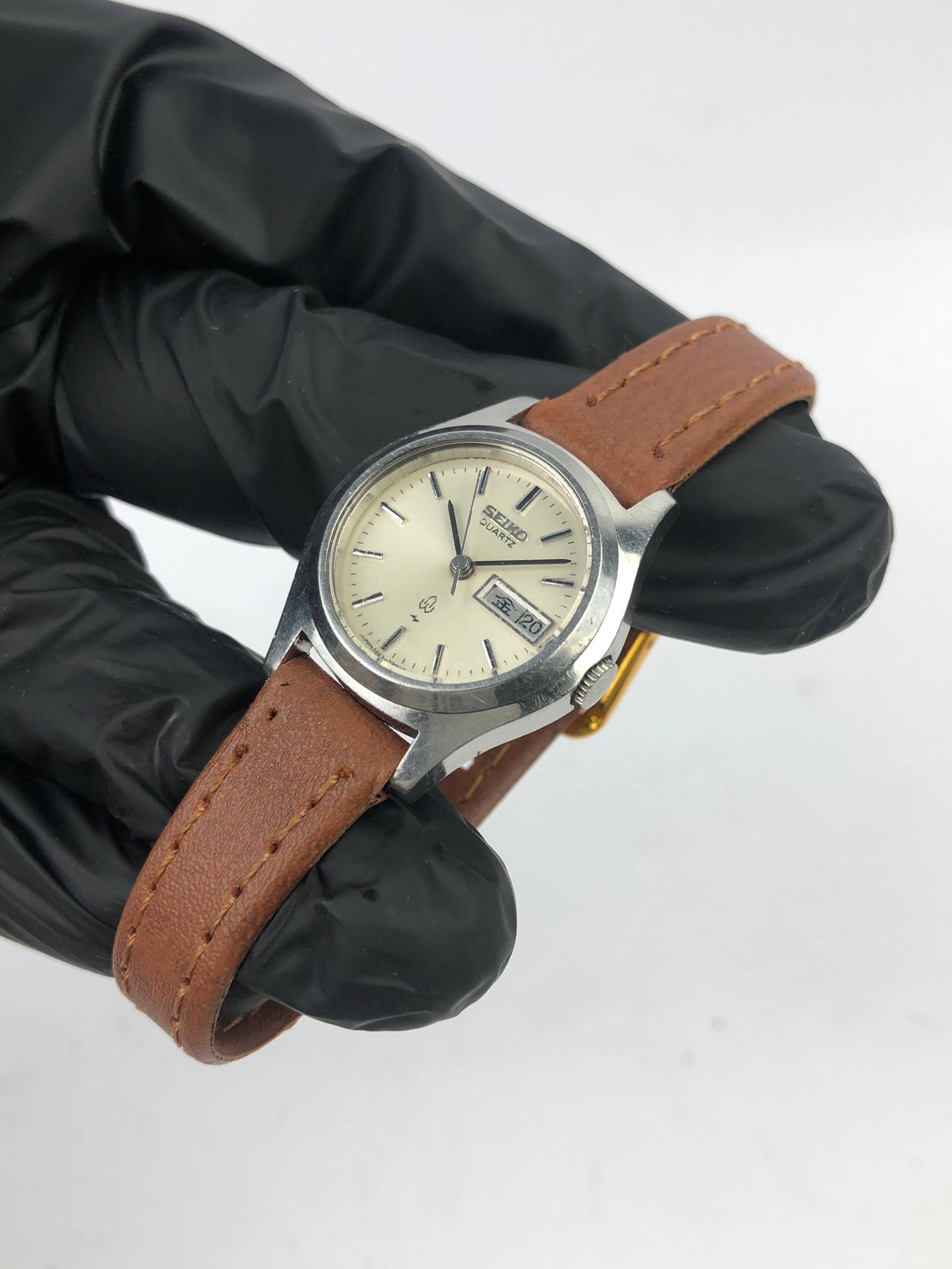 SEIKO QUARTZ LADIES DAYDATE ORIGINAL - Gambar 3