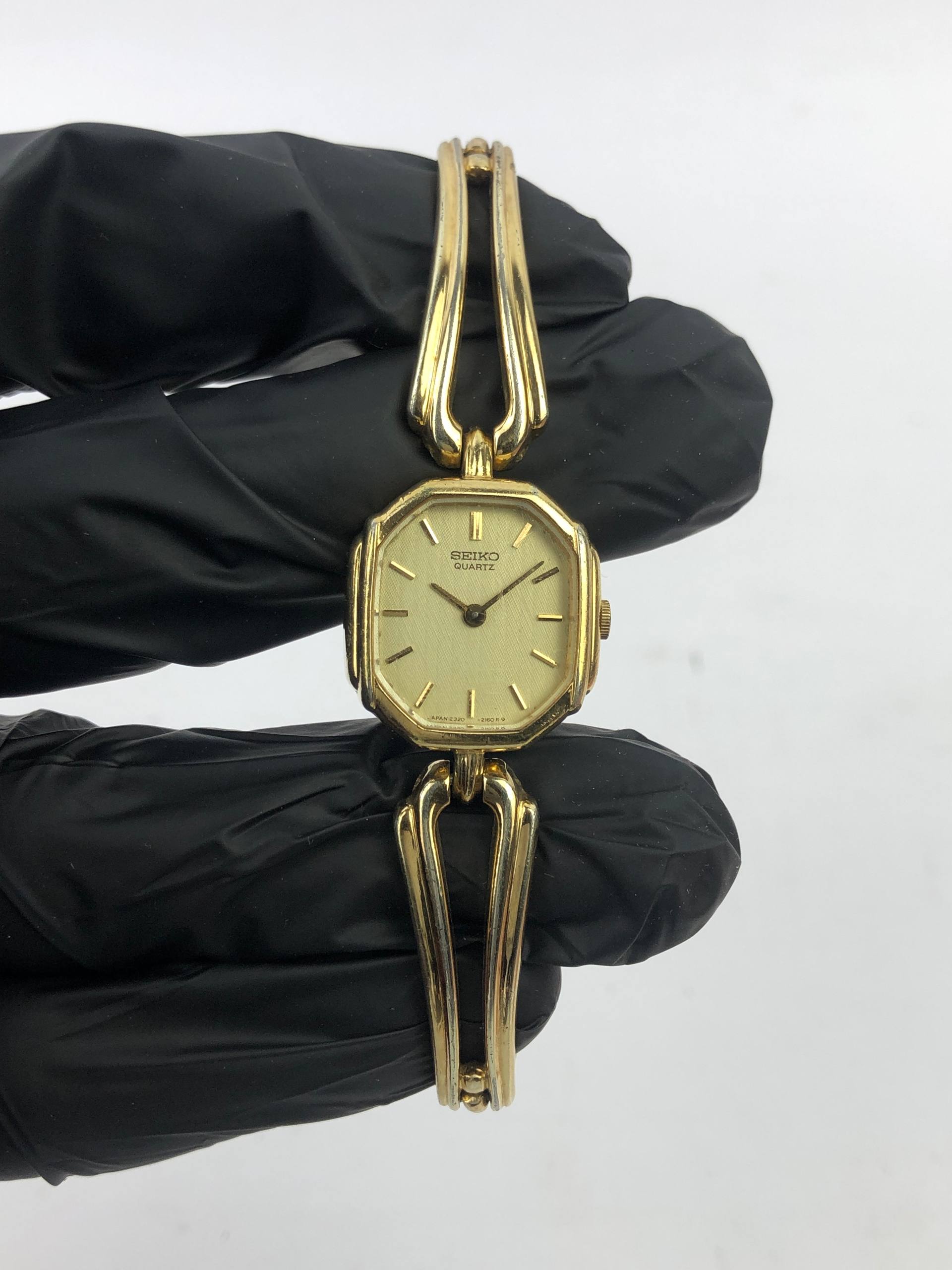 SEIKO LADIES BANGLE OCTAGON - Gambar 2