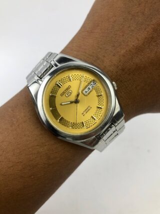 SEIKO 5 ARABIC DAY ALL ORIGINAL