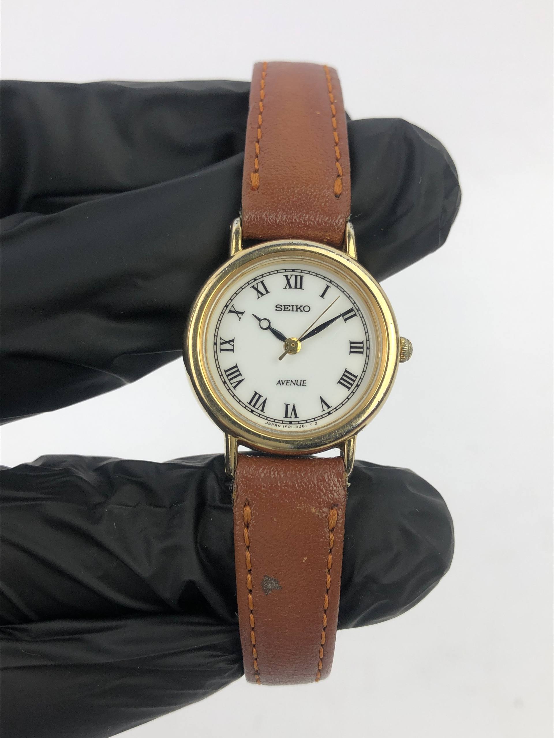 SEIKO AVENUE QUARTZ ROMAN DIAL - Gambar 2