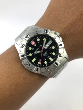 SWISSMADE WENGER QUARTZ MILITARY ALL ORIGINAL