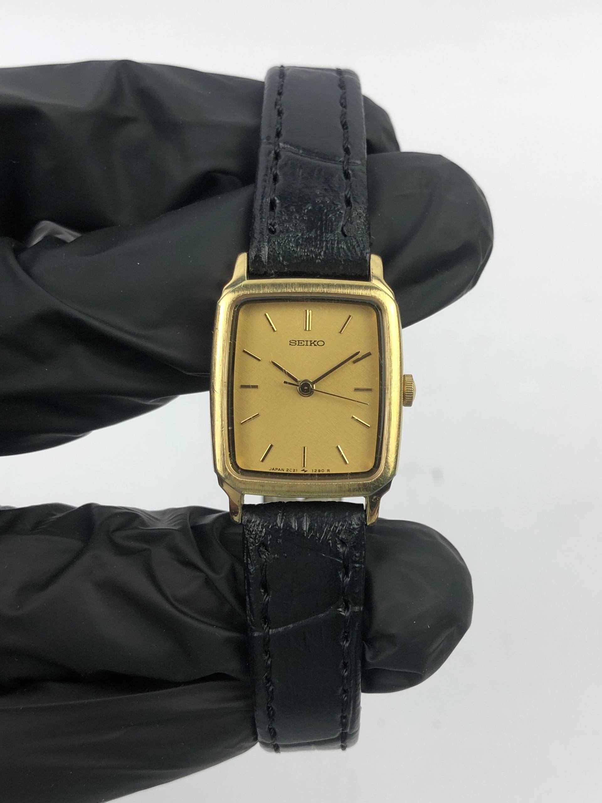 SEIKO TANK QUARTZ LADIES GOLD ORIGINAL - Gambar 2