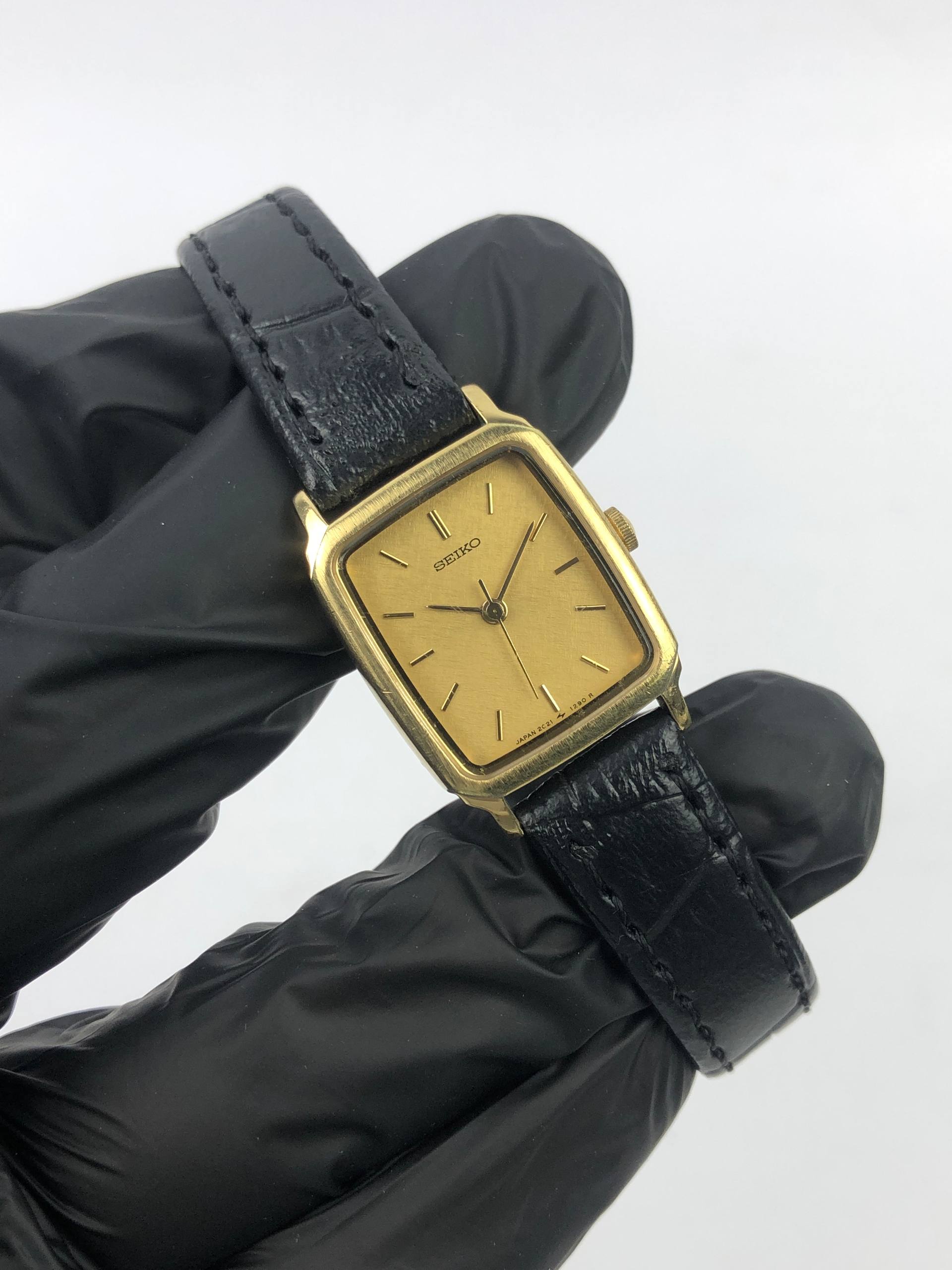 SEIKO TANK QUARTZ LADIES GOLD ORIGINAL - Gambar 4