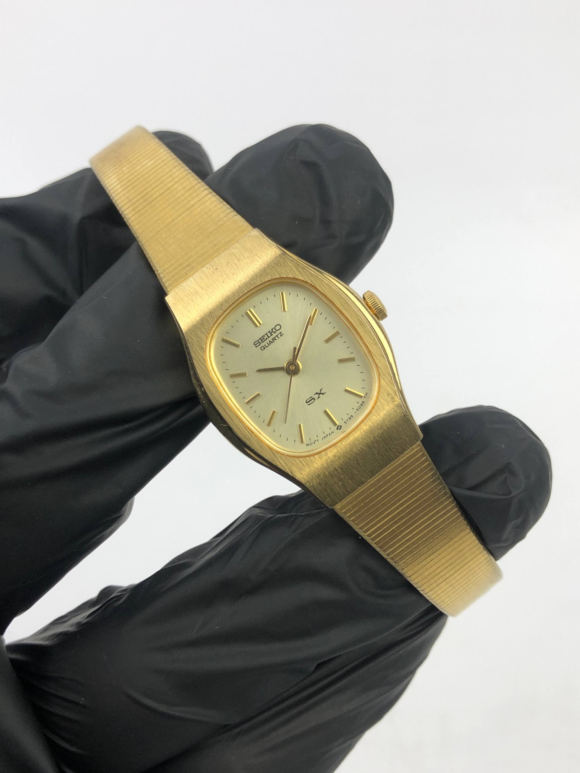 VINTAGE SEIKO QUARTZ SX OVAL LADIES - Gambar 4