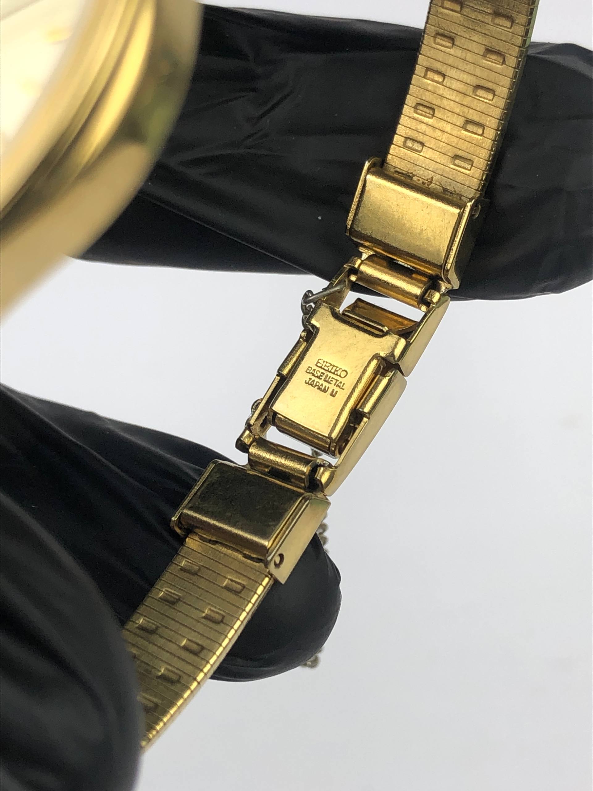 VINTAGE SEIKO QUARTZ SX OVAL LADIES - Gambar 7