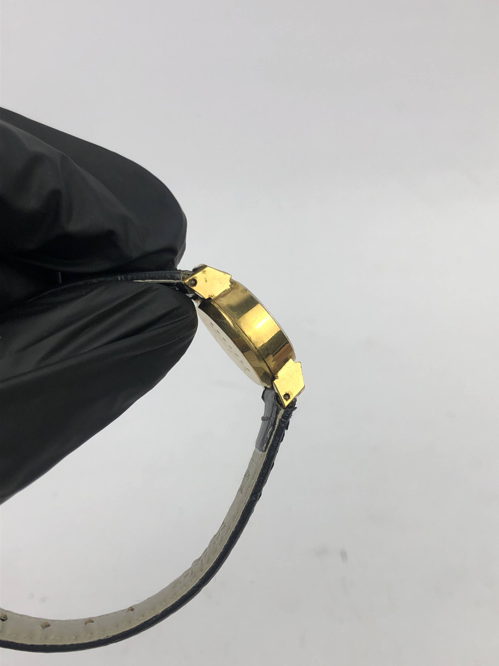 VINTAGE SEIKO SOLAR LADIES GOLD CASE - Gambar 6