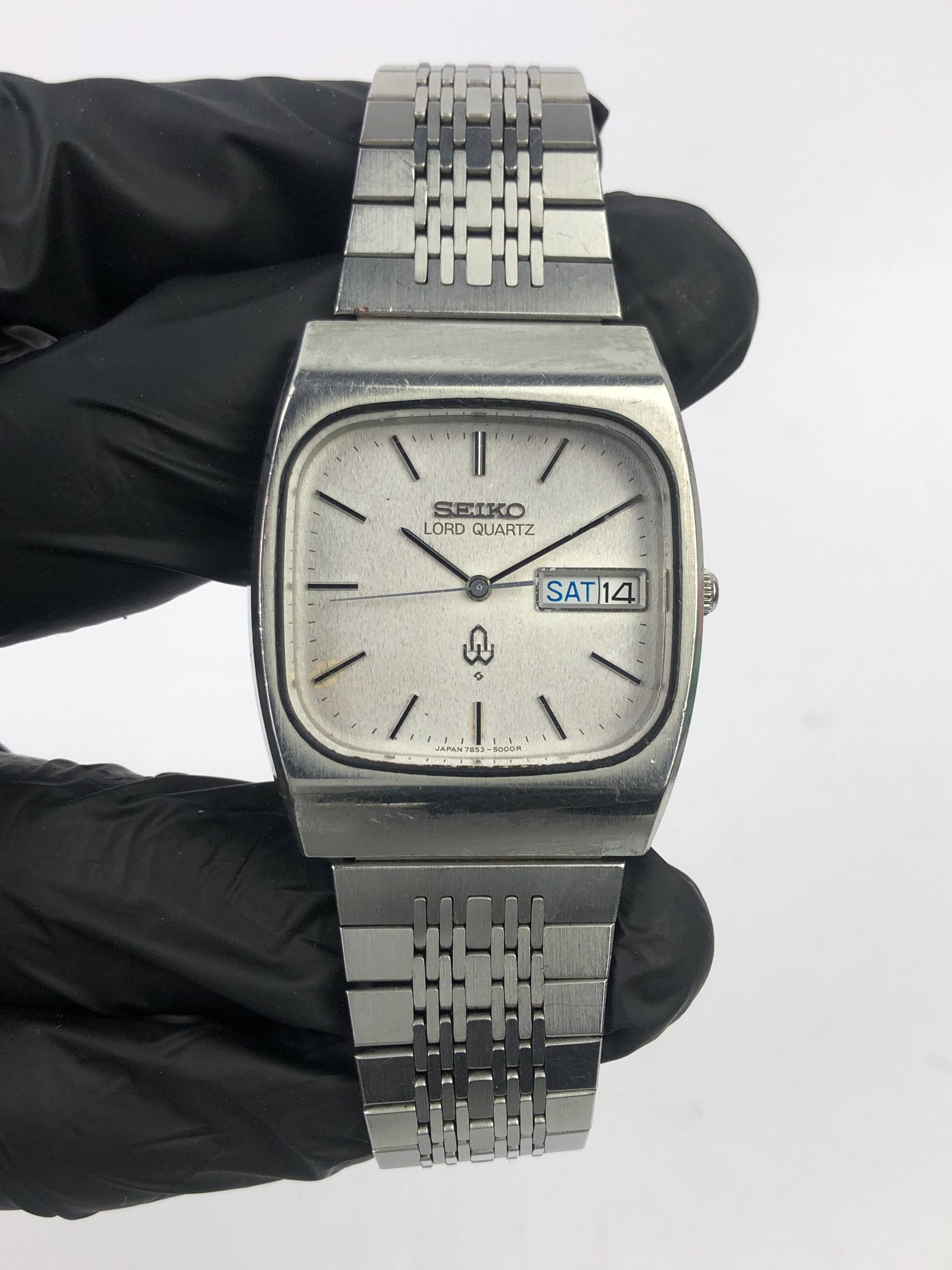 SEIKO LORD QUARTZ DAYDATE DIAL TEXTURE - Gambar 2