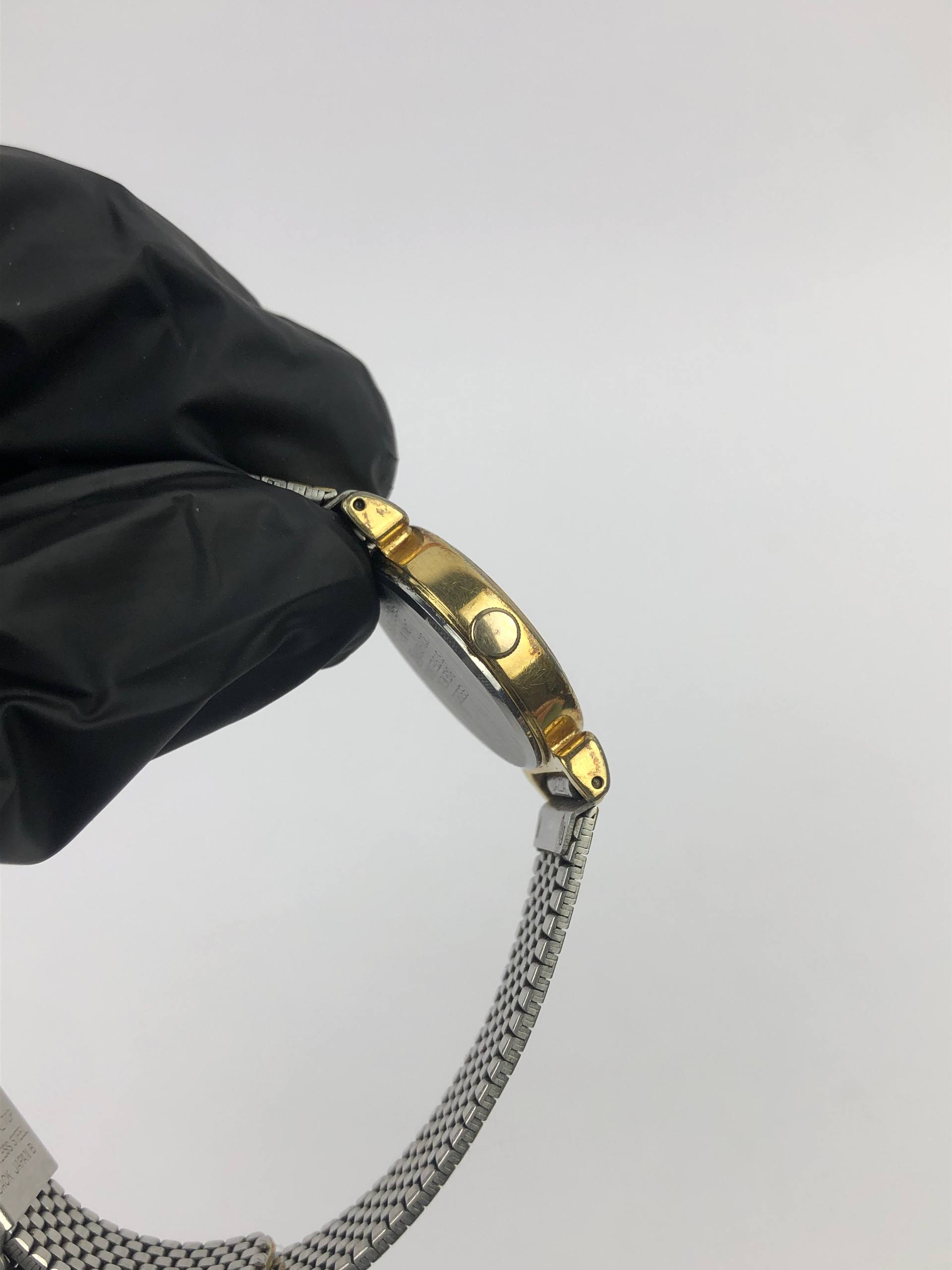 BEAUTIFUL SEIKO QUARTZ LADIES ALL ORIGINAL - Gambar 6