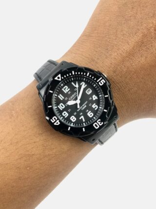 CASIO SPORTY LADIES DIVER MODEL