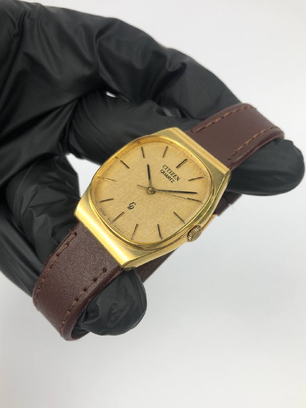 CITIZEN CRYSTON QUARTZ GOLD TEXTURE DIAL - Gambar 3