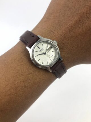SEIKO QUARTZ DAYDATE VINTAGE LINEN DIAL