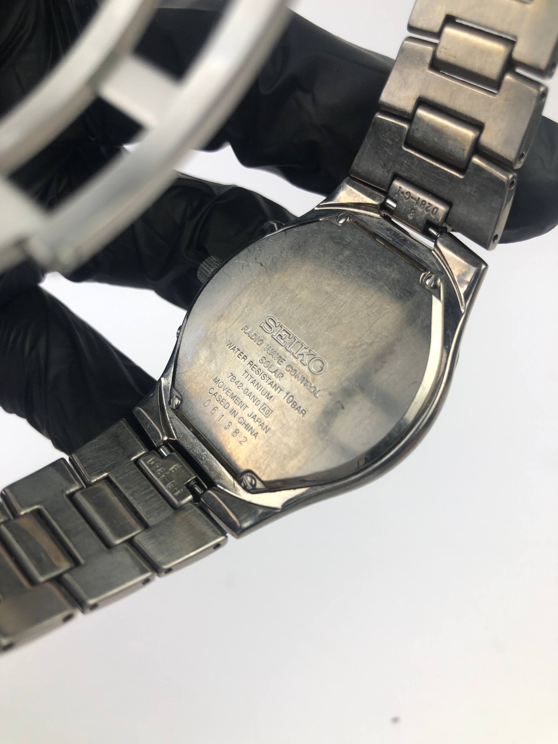 SEIKO RADIOWAVE FULL TITANIUM ALL ORIGINAL - Gambar 9