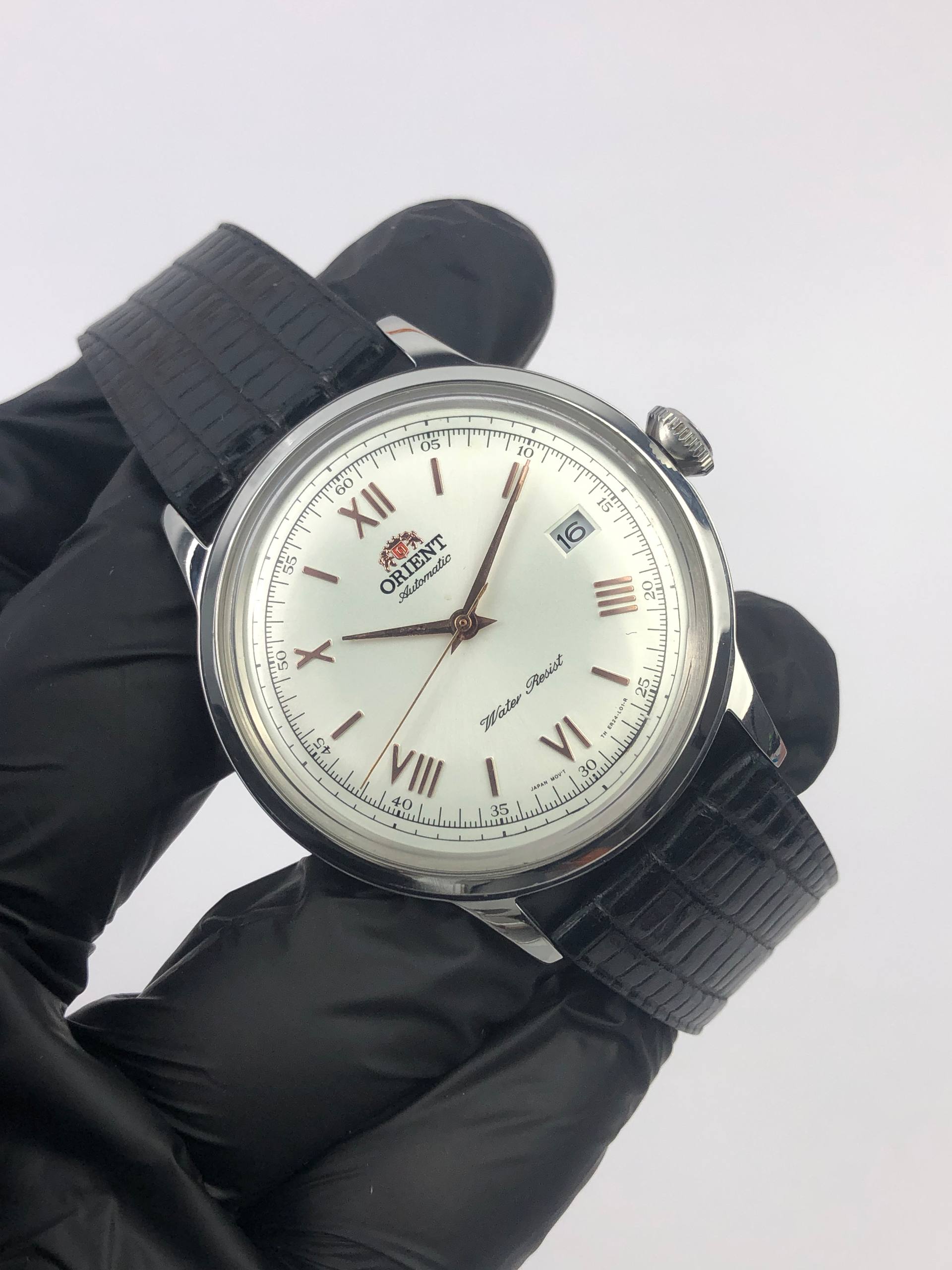 ORIENT BAMBINO AUTOMATIC ROMAN WHITE DIAL - Gambar 4