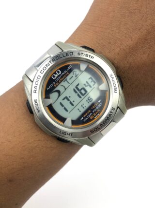 Q&Q RADIO CONTROLLED SOLARMATE ALL ORIGINAL