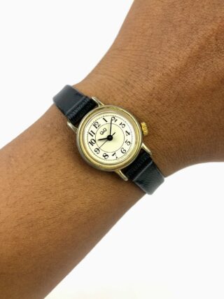 Q&Q JAPAN VINTAGE NUMERIK LADIES