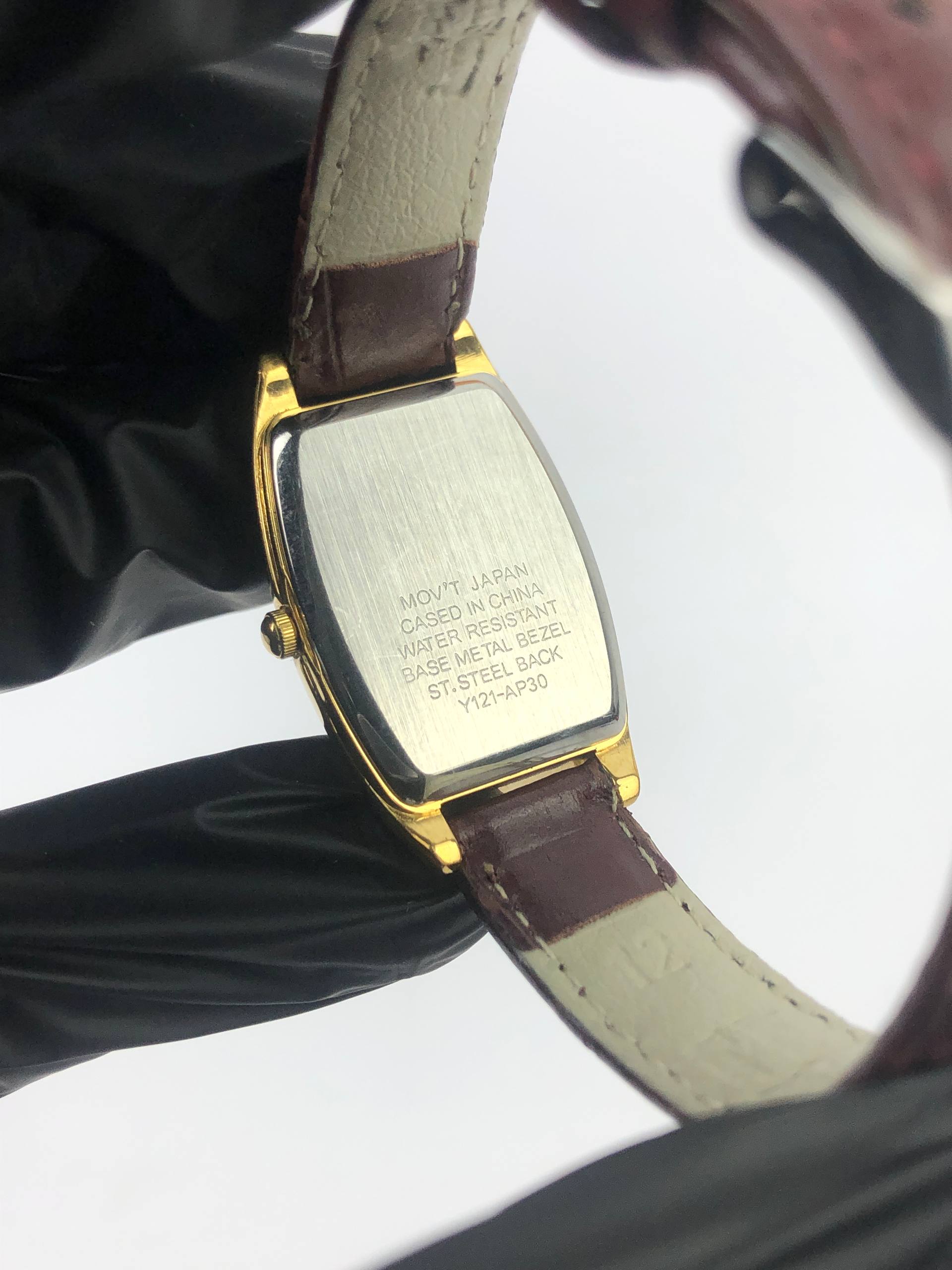 CURRENT TONNEAU NUMERIK LADIES - Gambar 7