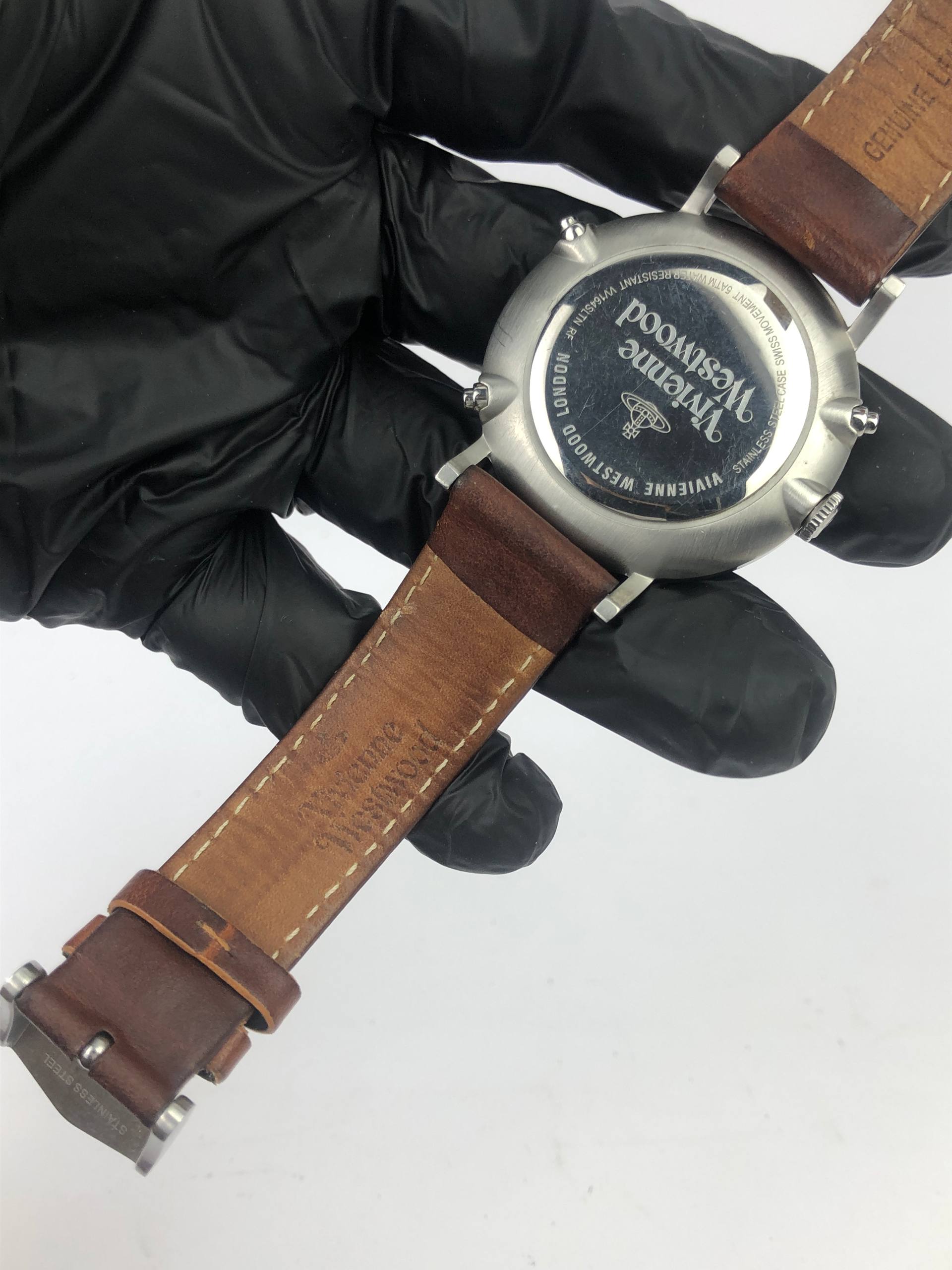SWISSWATCH VIVIENNE WESTWOOD MOONPHASE SUB DAYDATE - Gambar 7