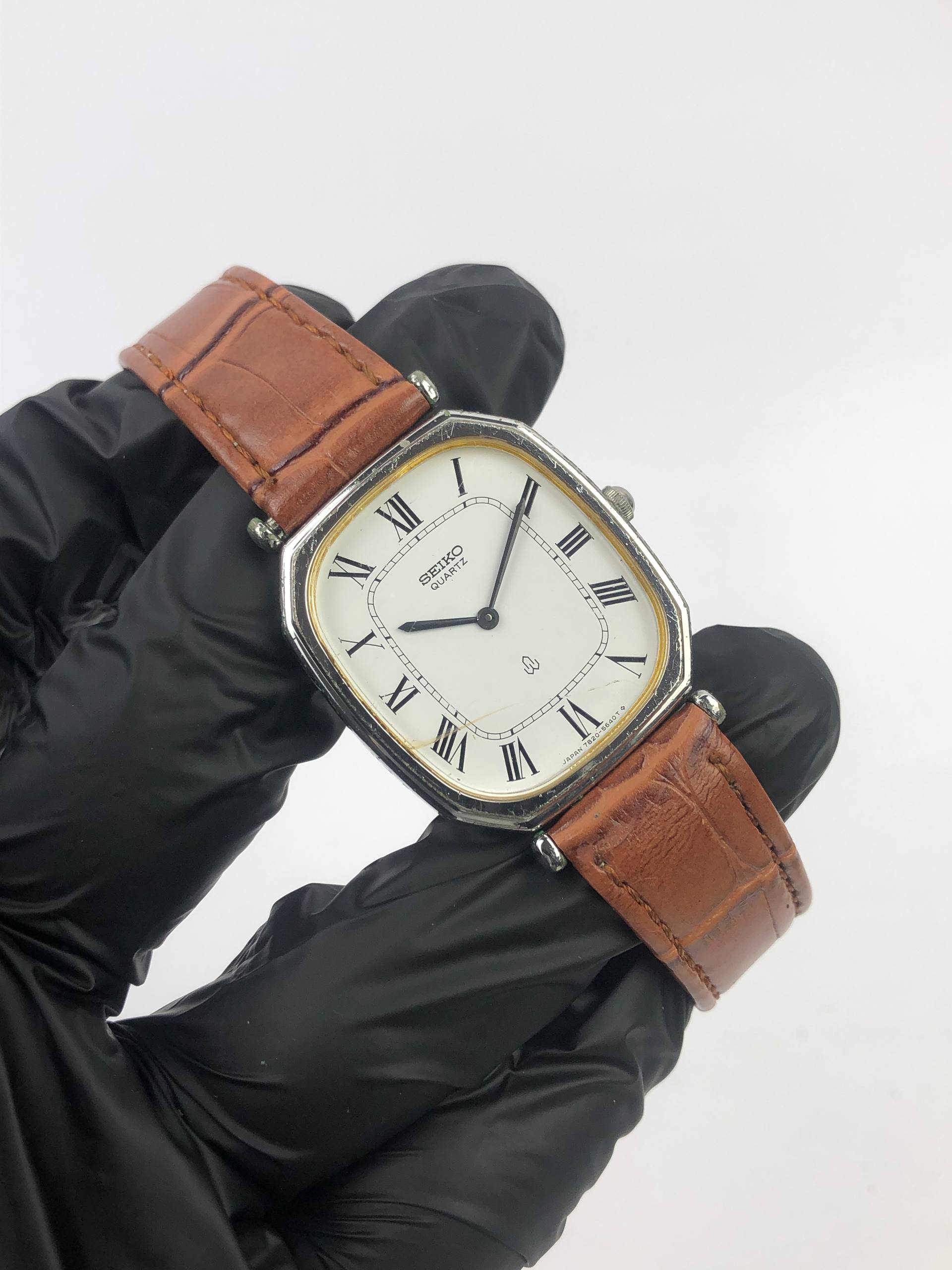 DRESSWATCH SEIKO QUARTZ ROMAN PALADIUM CASE - Gambar 4