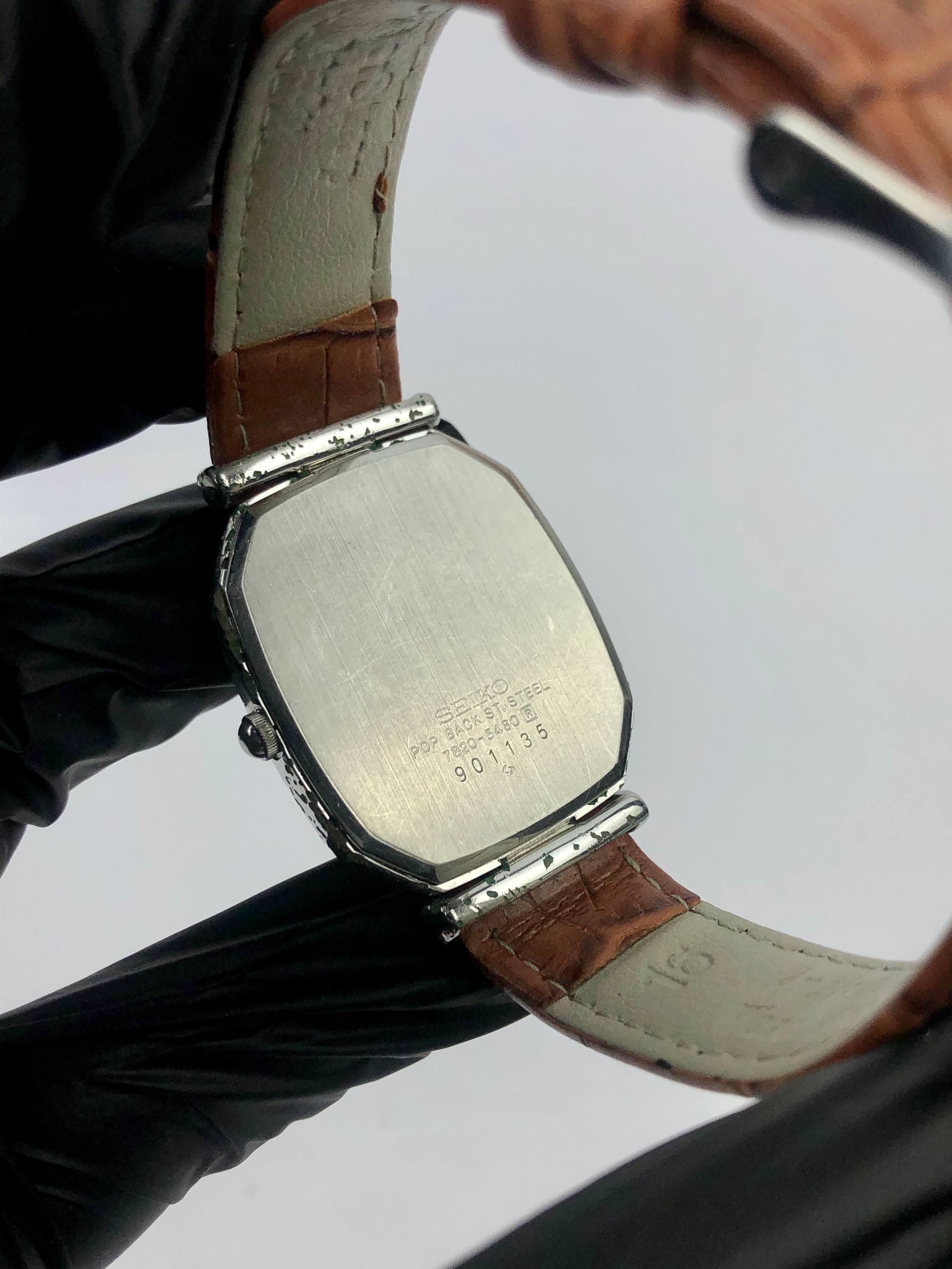 DRESSWATCH SEIKO QUARTZ ROMAN PALADIUM CASE - Gambar 7
