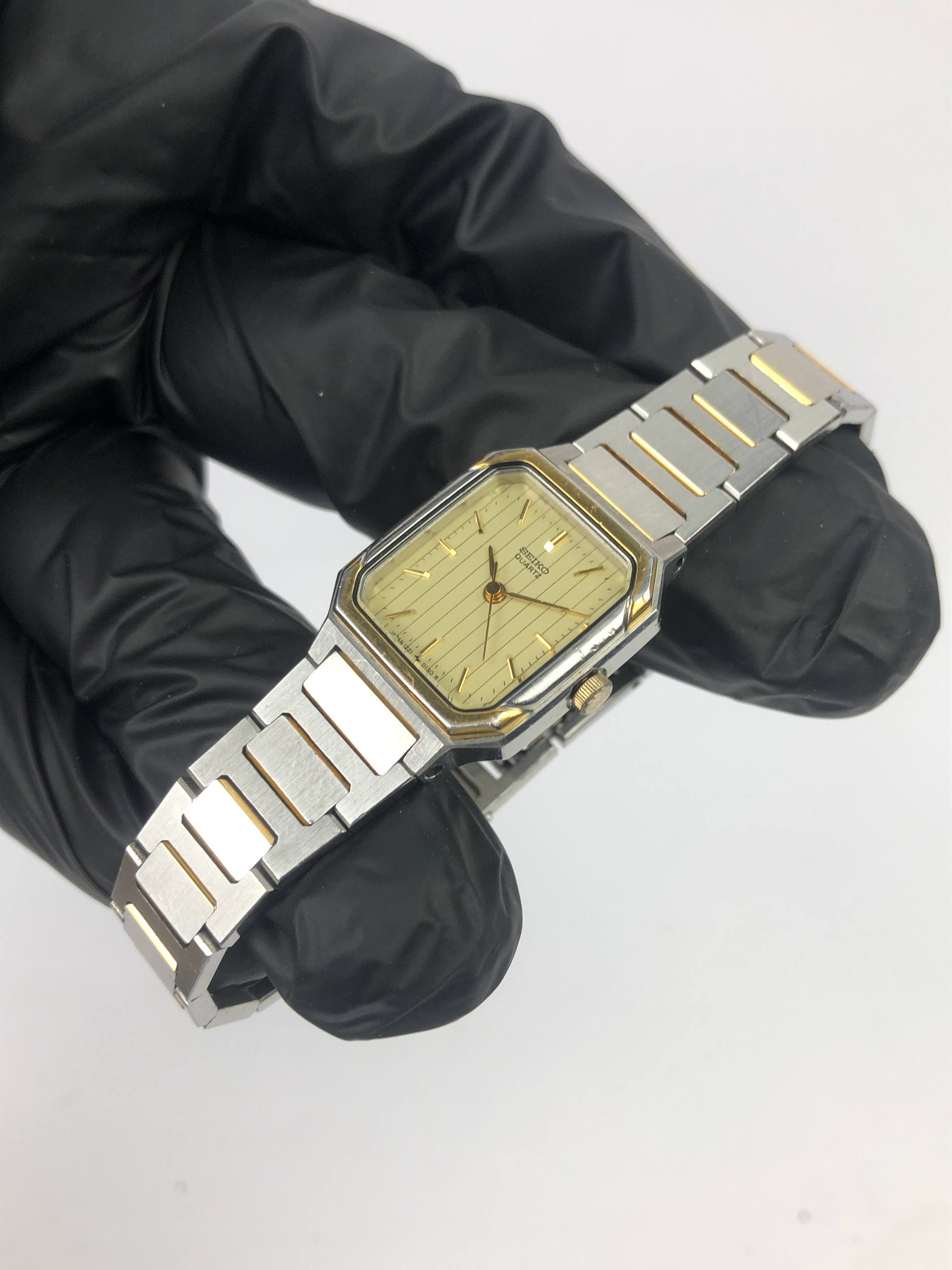 SEIKO QUARTZ TANK FULL BRACELET ALL ORIGINAL - Gambar 3