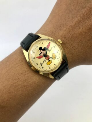SEIKO MICKEY MOUSE VINTAGE MANUAL WINDING