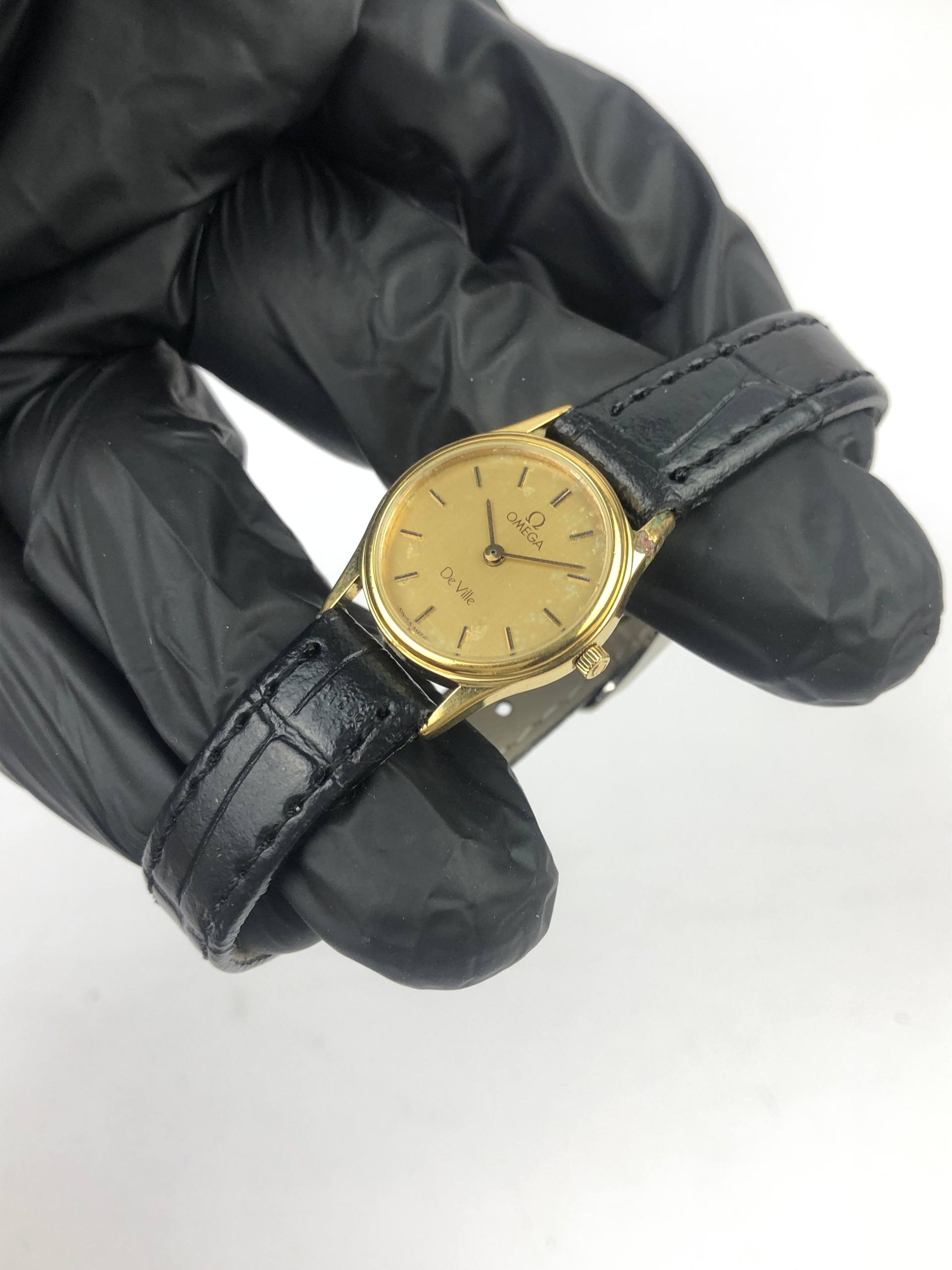 OMEGA DEVILLE QUARTZ ROUND CASE LADIES - Gambar 3