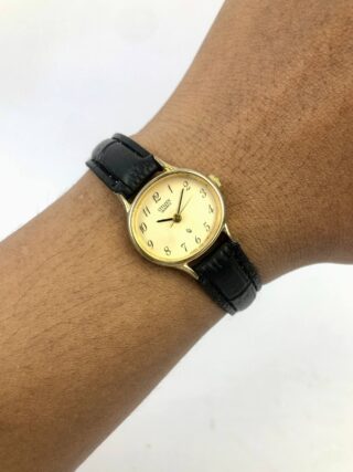 CITIZEN LADIES OVAL NUMERIK