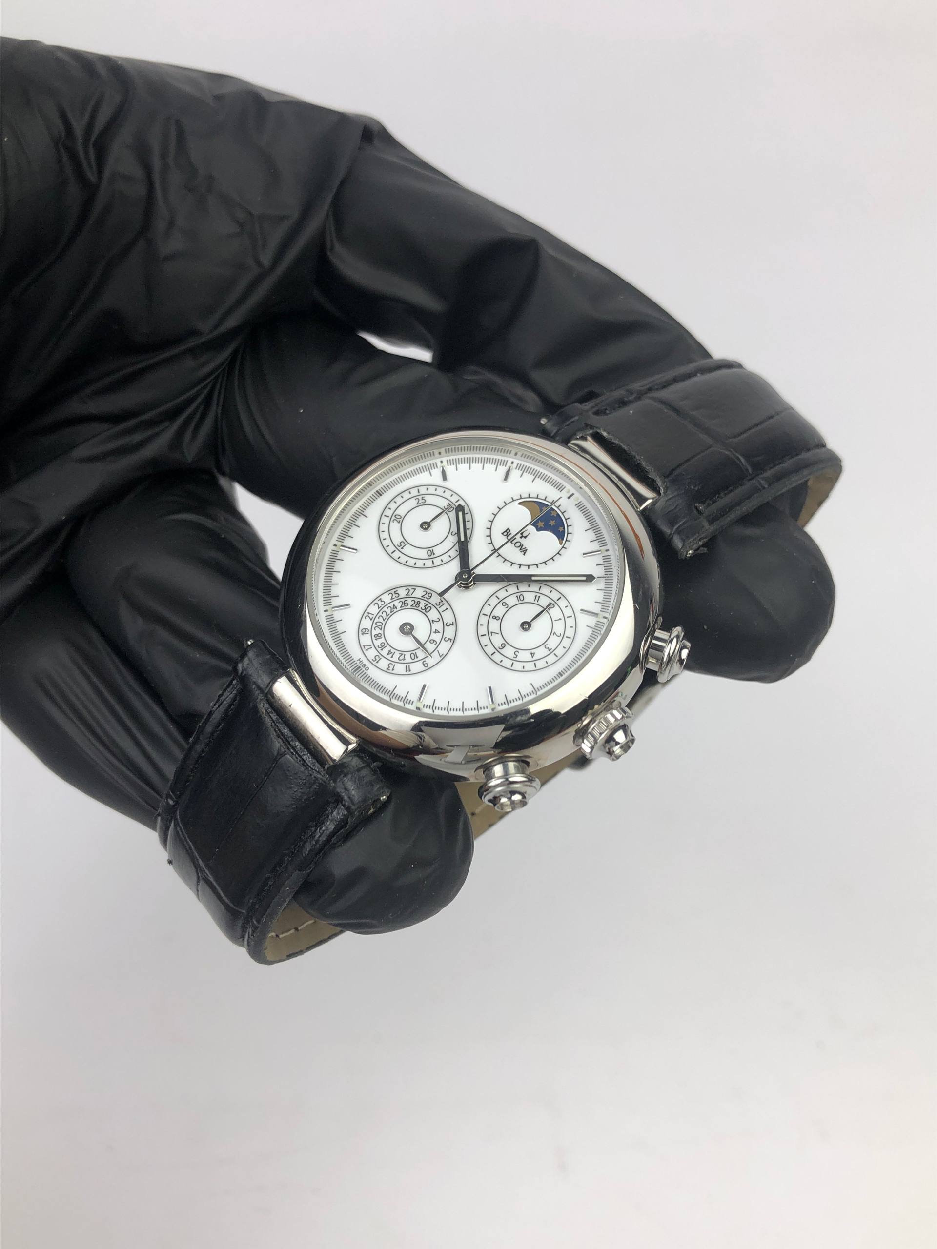 SWISSMADE BULOVA MOONPHASE CHRONOGRAPH ORIGINAL - Gambar 3