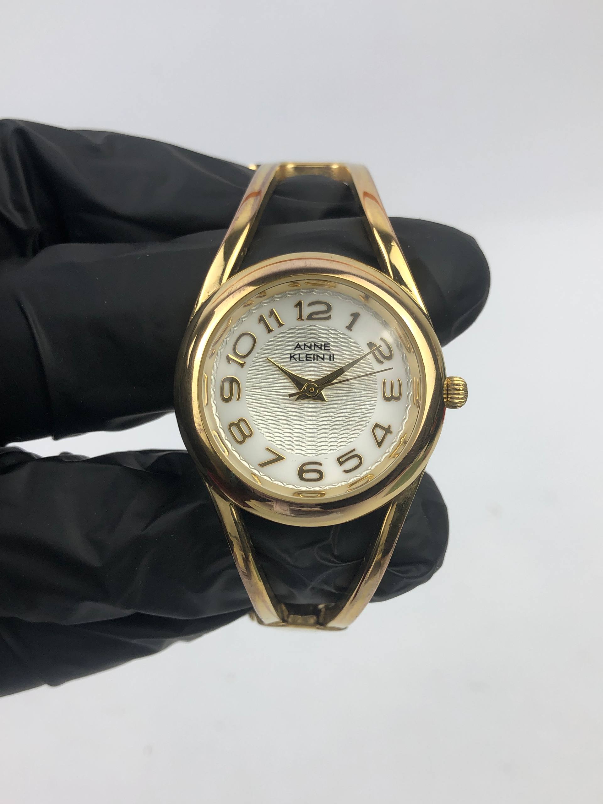 ANNE KLEIN II BANGLE WATCH JAPAN - Gambar 2