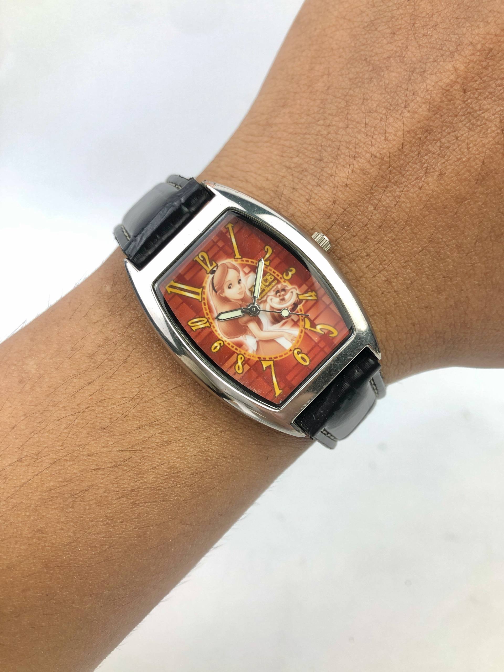 CHARACTER WATCH DISNEY JAPAN