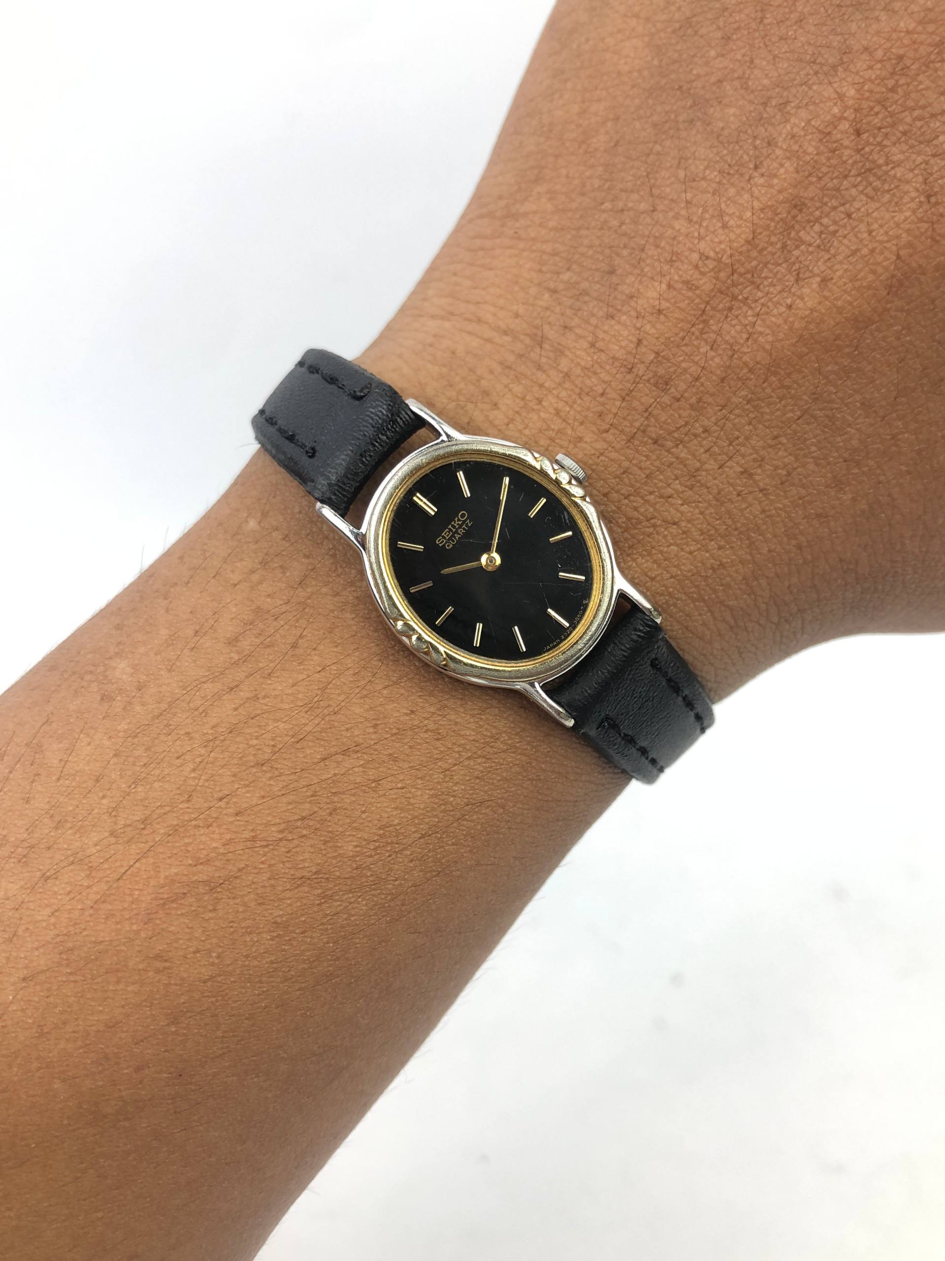 SEIKO OVAL LADIES KLASIK