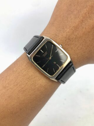 CITIZEN CRYSTON QUARTZ CUSHION CASE BLACK DIAL