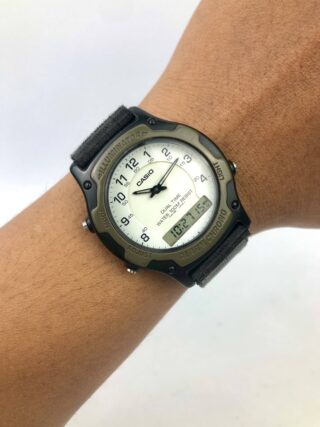 CASIO VINTAGE ILUMINATOR DUAL TIME