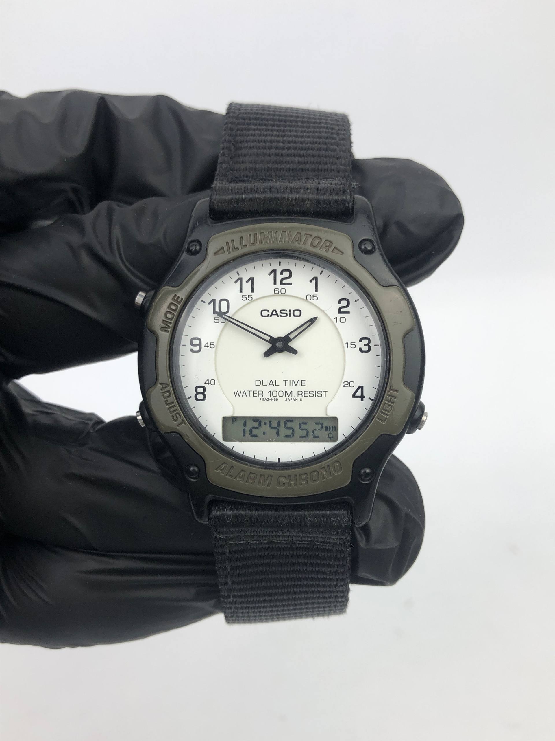 CASIO VINTAGE ILUMINATOR DUAL TIME - Gambar 2