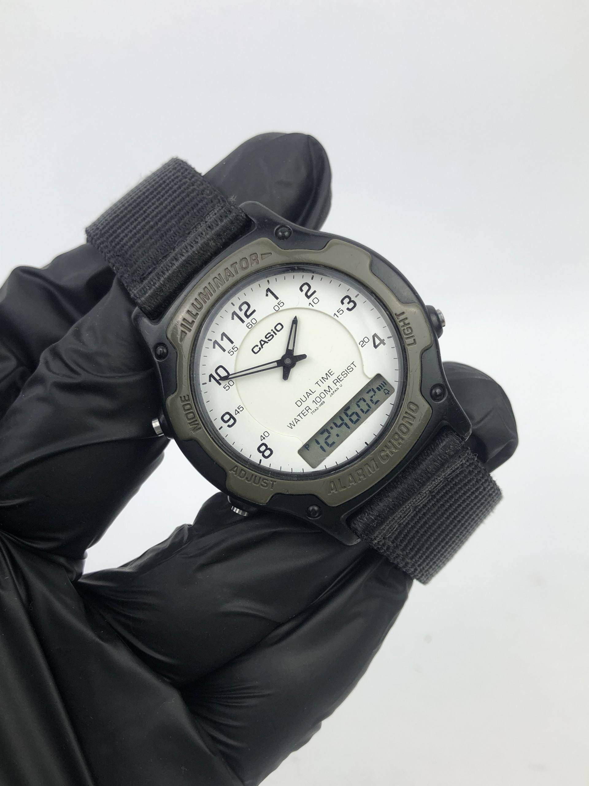 CASIO VINTAGE ILUMINATOR DUAL TIME - Gambar 4
