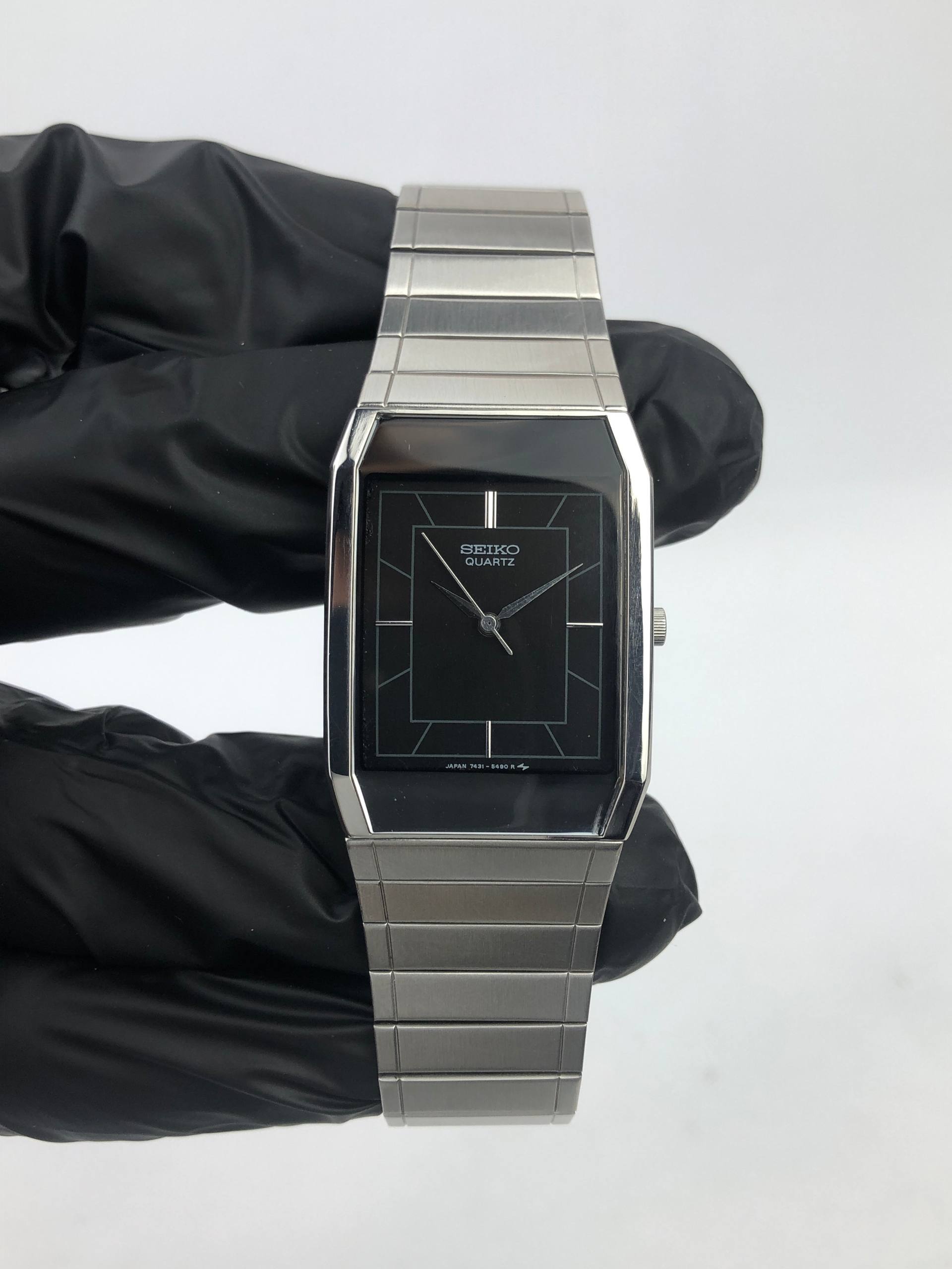 1980’S SEIKO QUARTZ ‘ROBOCOP’ RECTANGULAR ALL ORIGINAL - Gambar 2
