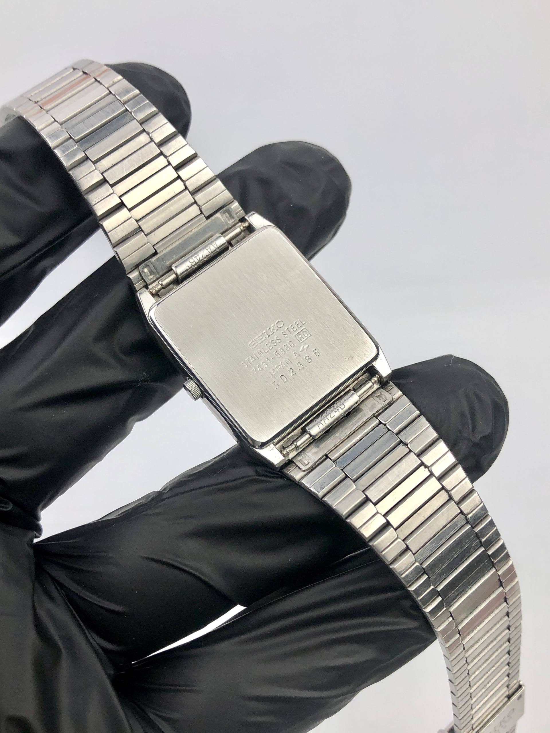 1980’S SEIKO QUARTZ ‘ROBOCOP’ RECTANGULAR ALL ORIGINAL - Gambar 8