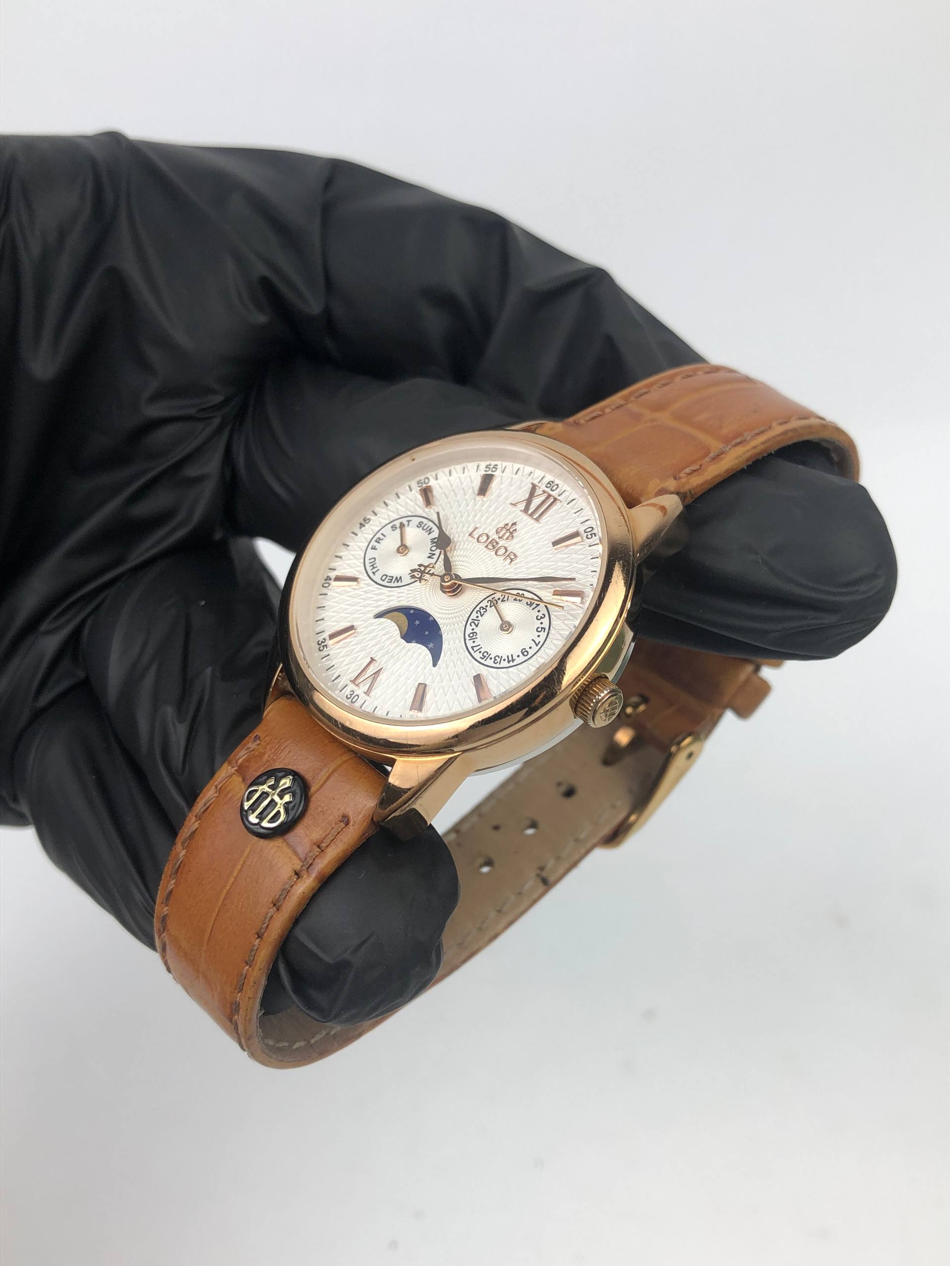 PERIHELION BROWN LOBOR SYMETRICAL SUBDIAL & MOONPHASE - Gambar 3