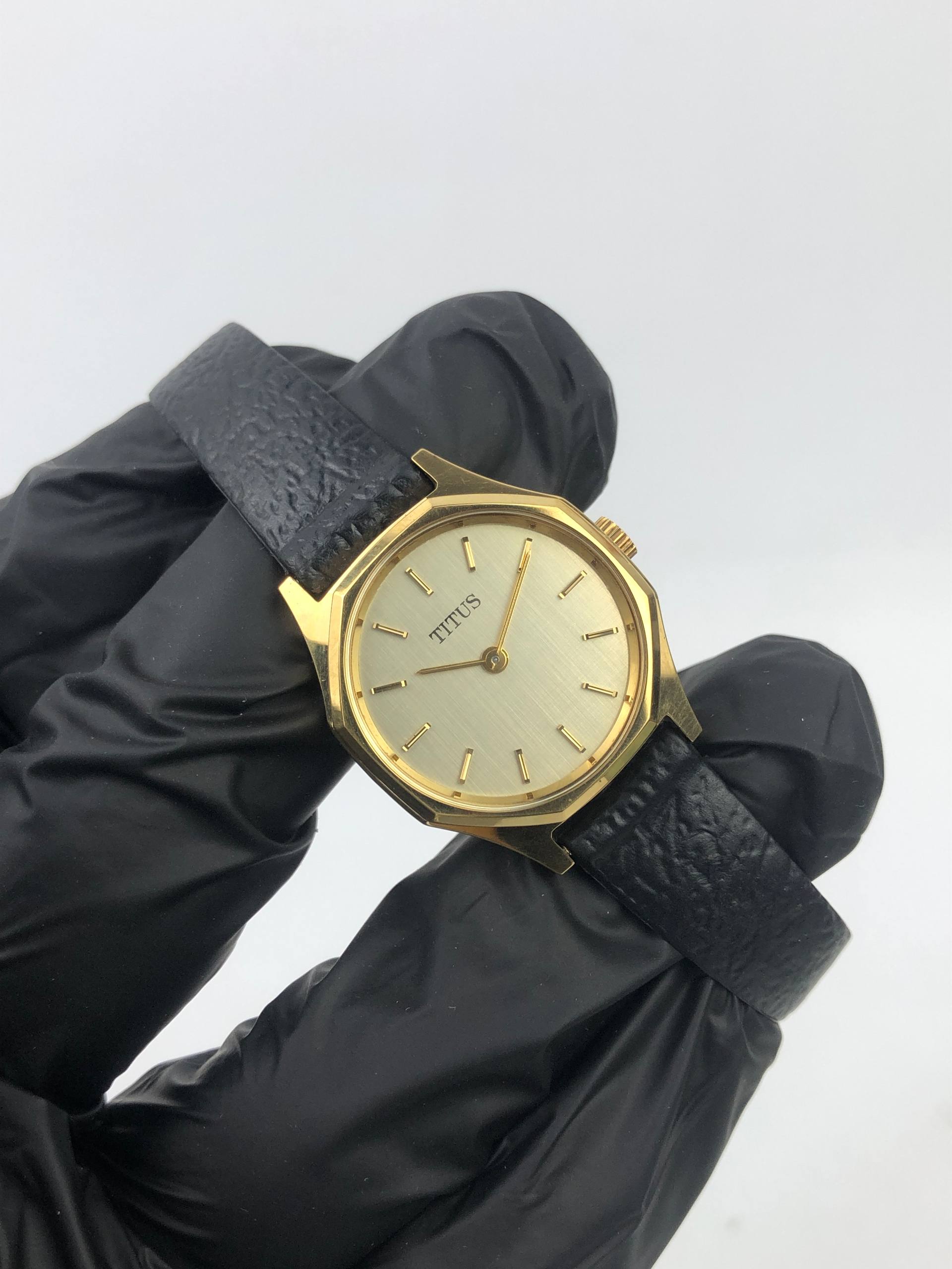 TITUS VINTAGE SIMPEL MANUAL WINDING - Gambar 4