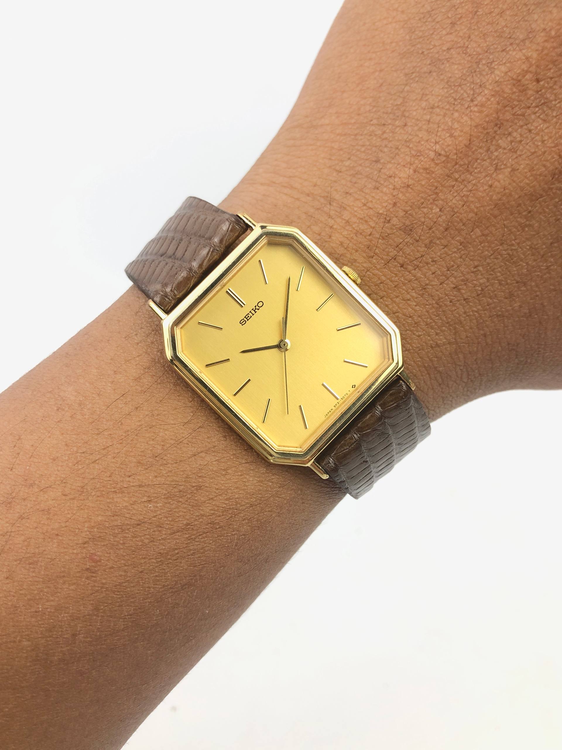SEIKO QUARTZ OCTAGON HANDMADE LEATHER STRAP