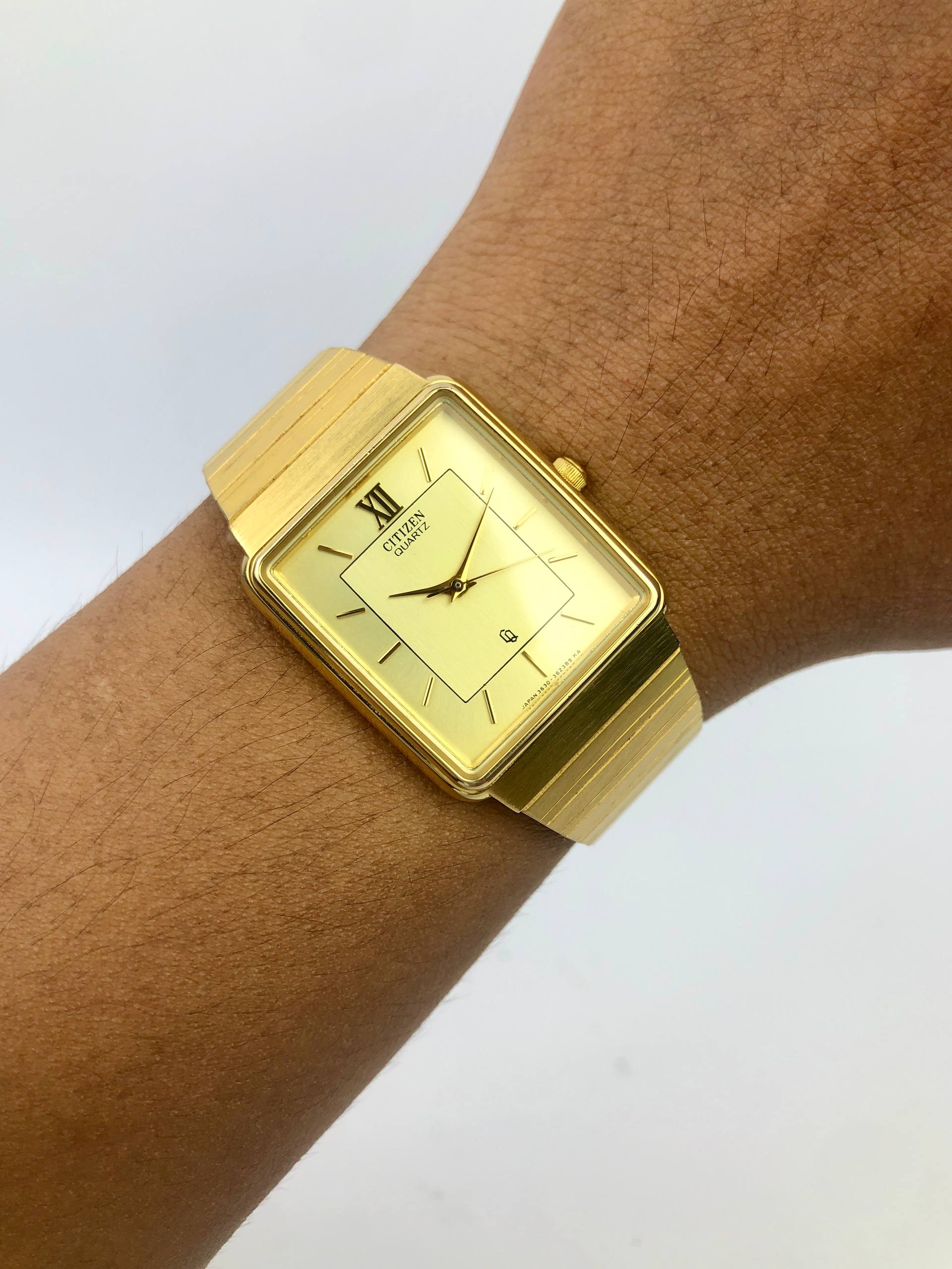 CITIZEN CRYSTON QUARTZ CQ TANK ALL ORIGINAL